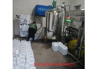 0.25噸每小時(shí)車(chē)用尿素設(shè)備